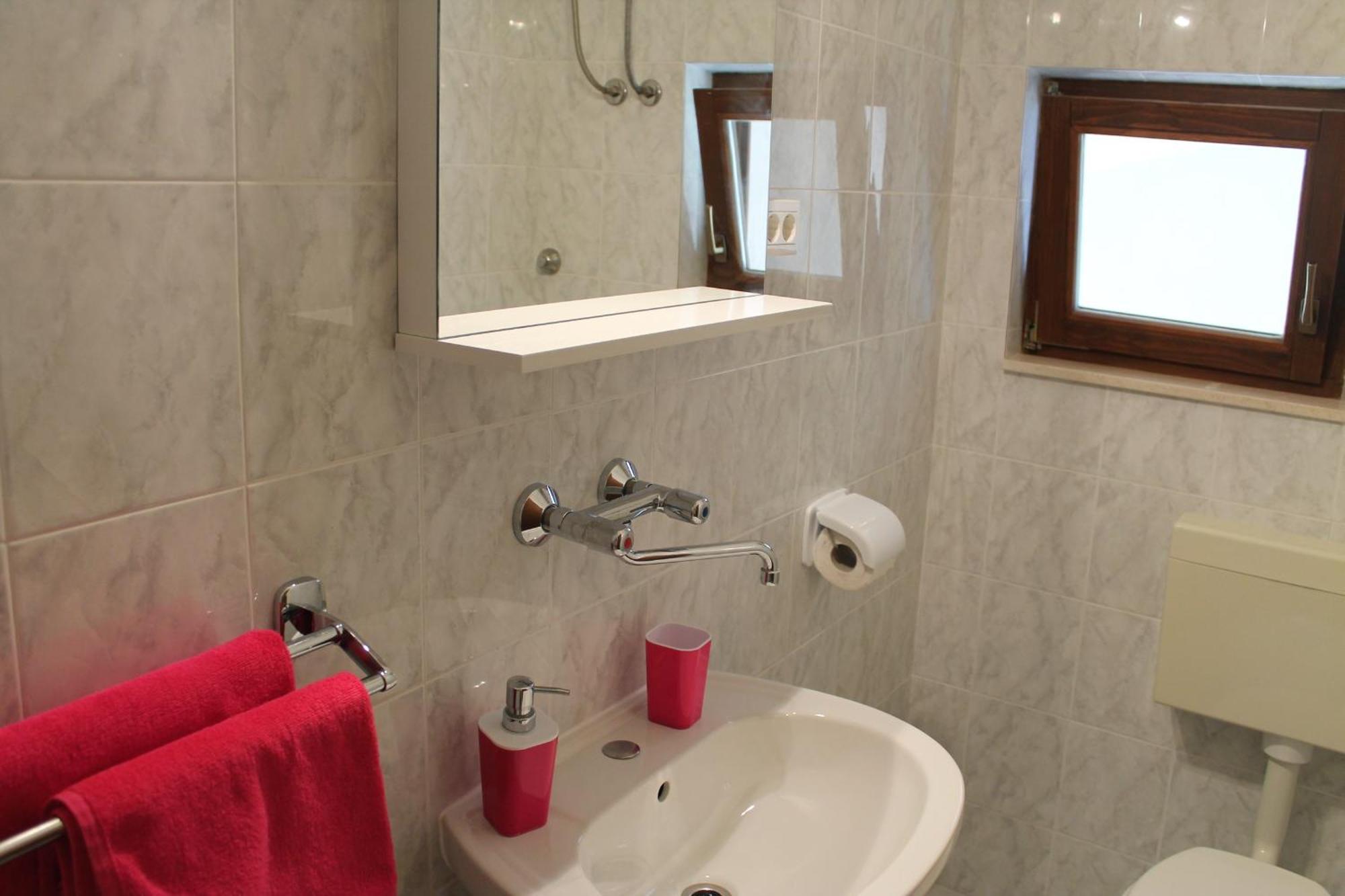 Apartments With A Parking Space Kastel Stafilic, Kastela - 5219 ห้อง รูปภาพ